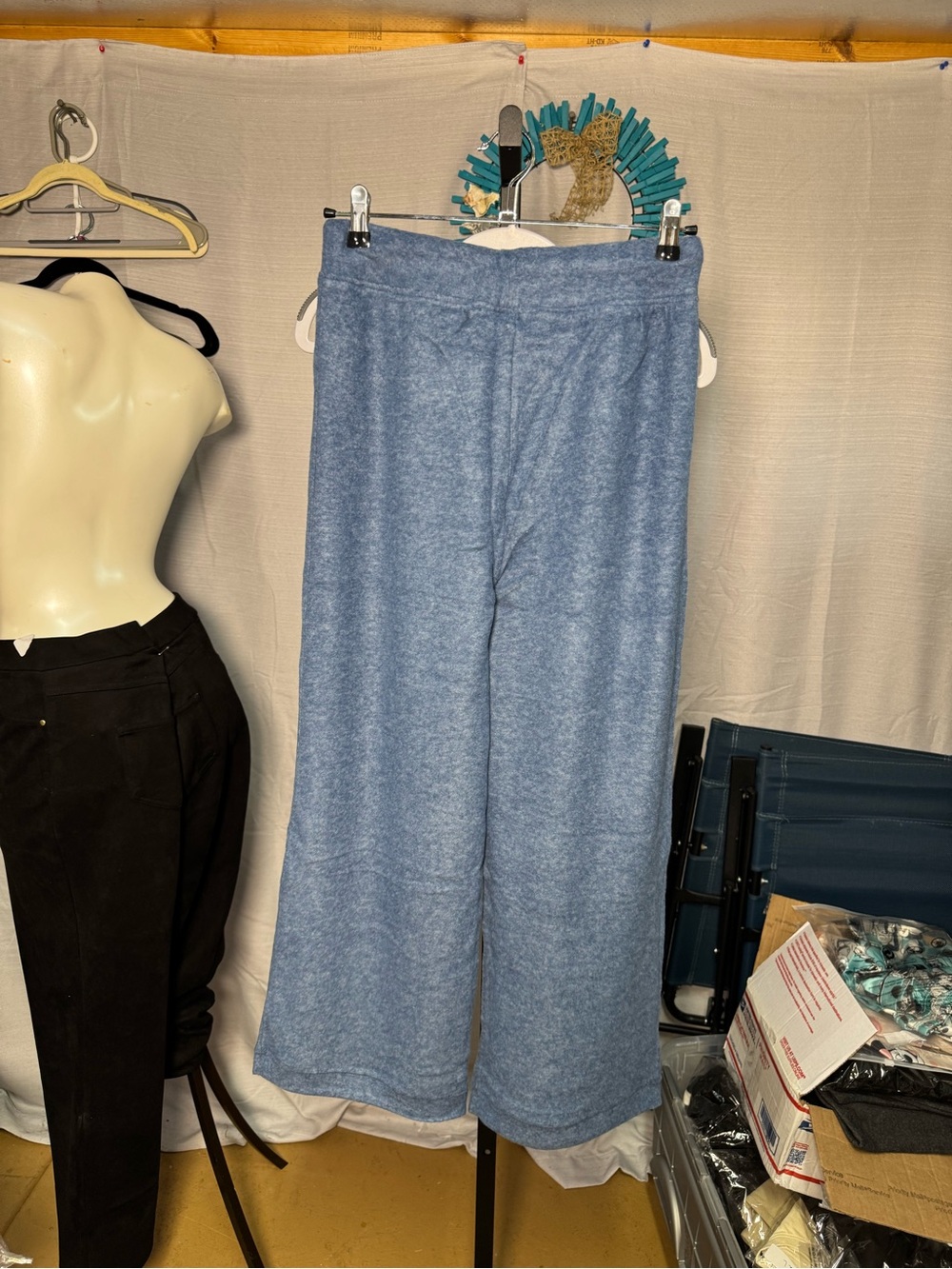 NWOT Zenana Brushed Hacci knit pants. - Picture 3 of 6